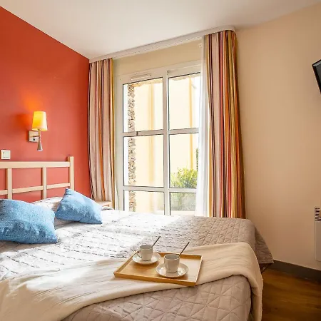 Appartement Le Village - C4 008 By Interhome Saint-Raphaël