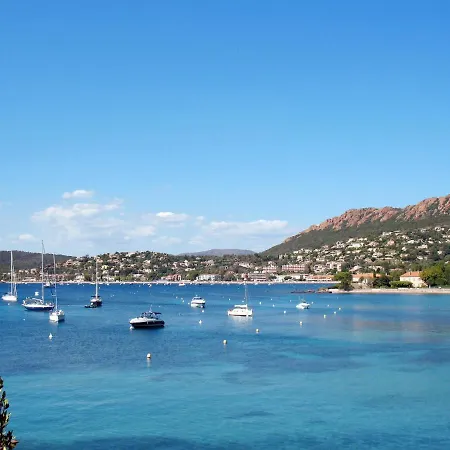 Appartement Le Village - C4 008 By Interhome Saint-Raphaël