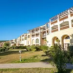 Apartamento Le Village - C4 008 By Interhome *