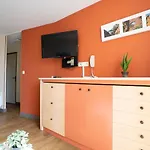Le Village - C4 008 By Interhome