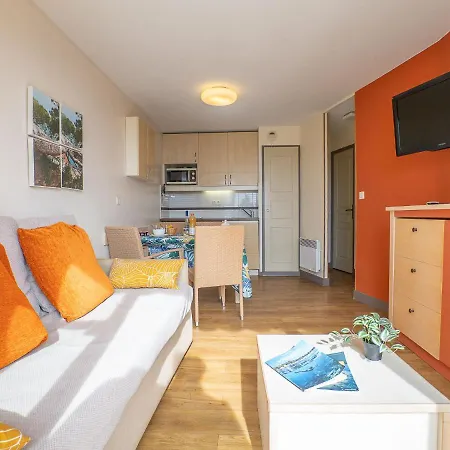 Apartamento Le Village - C4 008 By Interhome