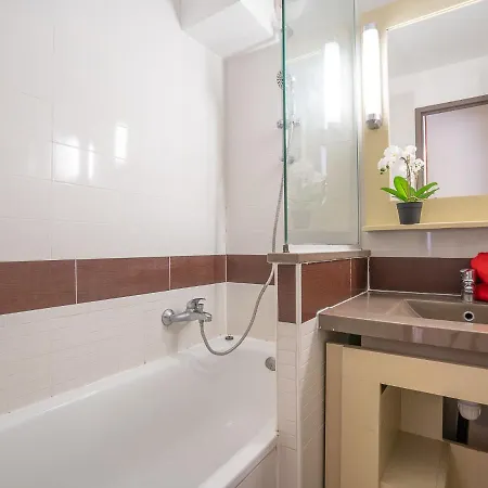 Appartamento Le Village - C4 008 By Interhome *