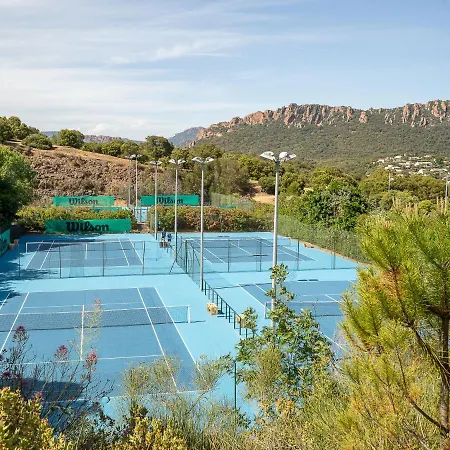 Le Village - C4 008 By Interhome Appartamento Saint-Raphaël