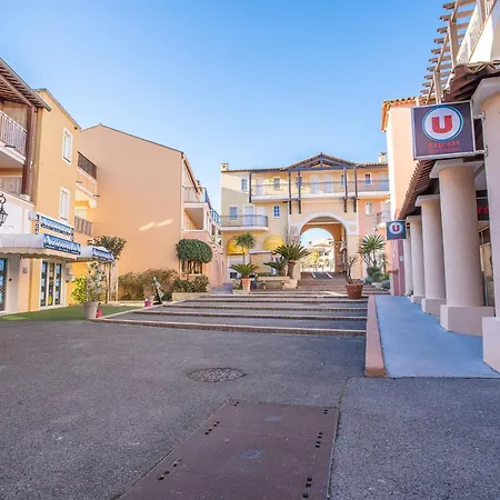 Appartamento Le Village - C4 008 By Interhome Saint-Raphaël