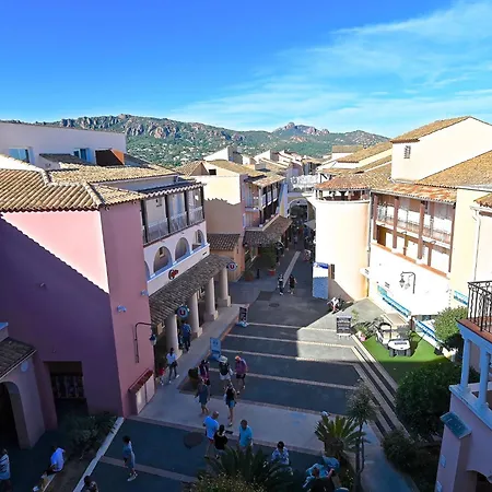Apartamento Le Village - C4 008 By Interhome Saint-Raphaël