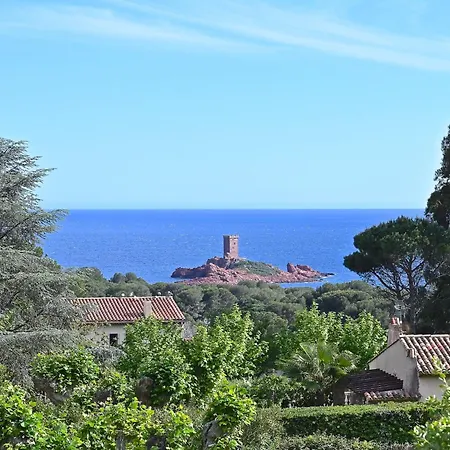 Village Cap Esterel - Le Village-68 By Interhome * Saint-Raphael (Var)