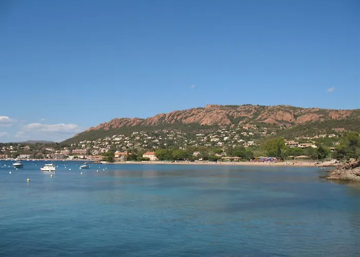 Le Village - C4 008 By Interhome * Saint-Raphaël